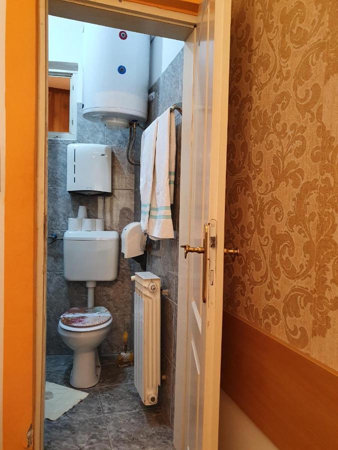 Motel Zoka Dvorovi Екстериор снимка